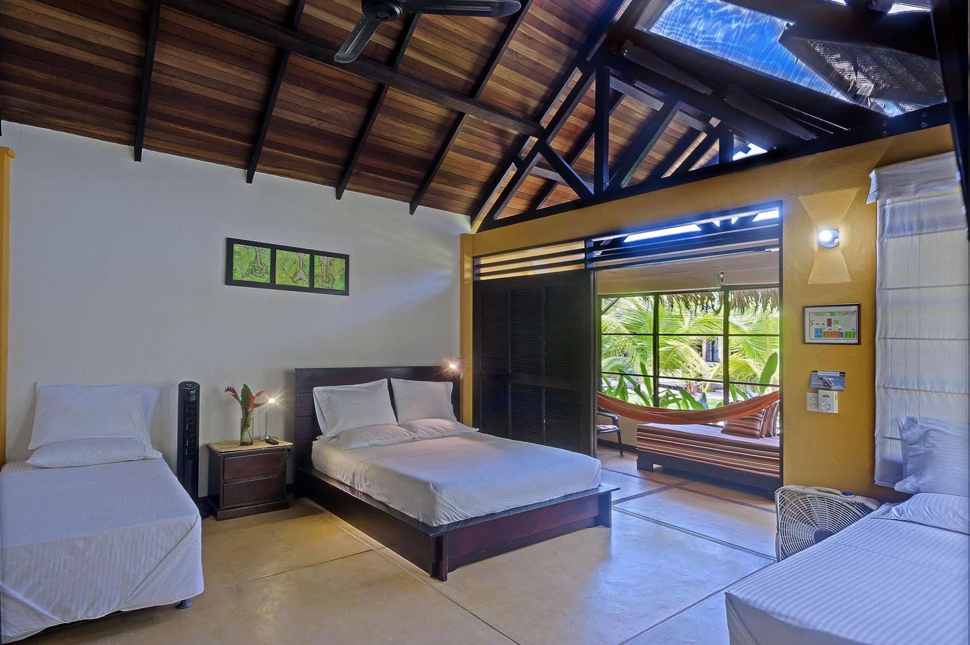 Hotel Amazon Bed And Breakfast Λετίσια Εξωτερικό φωτογραφία